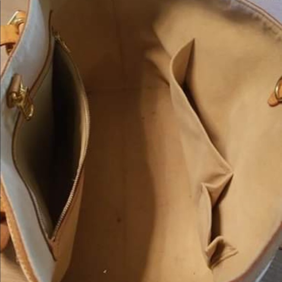 Authentic Louis tote hampsted MM - Picture 2 of 8